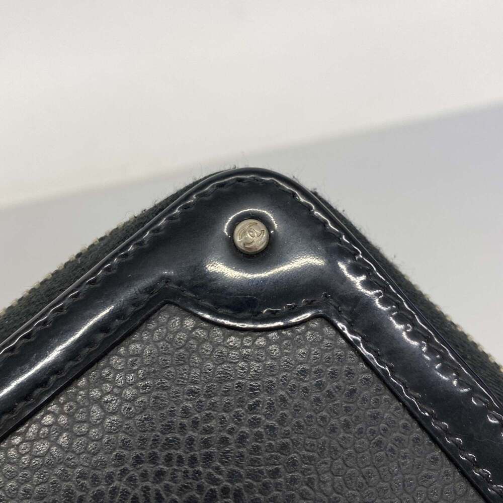 CHANEL Black Leather Wallet - Picture 6 of 9